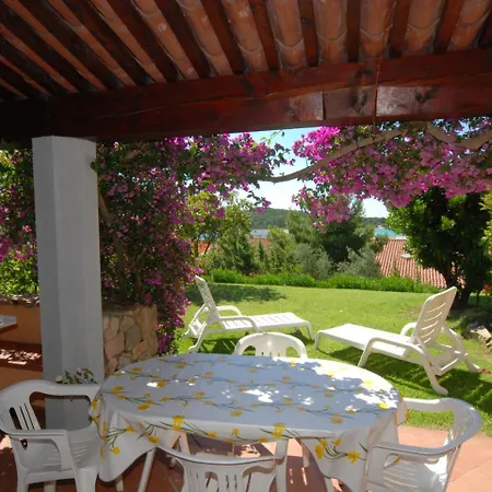 Locazione Turistica Porto Coda Cavallo.2 Apartment